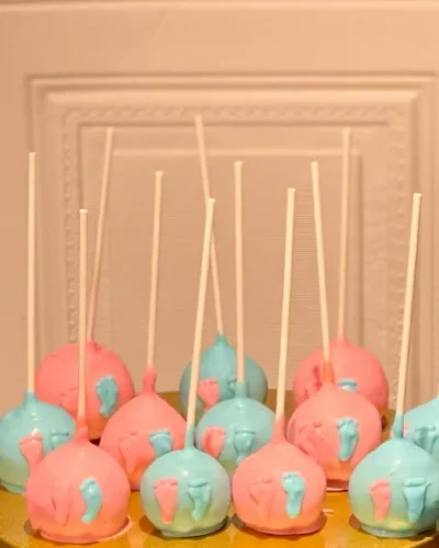 CAKE POPS
